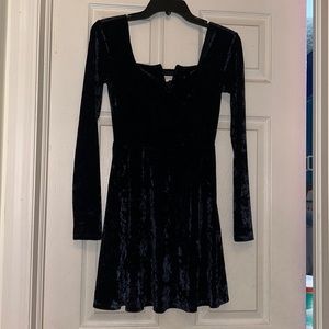 Aeropostale Navy Velvet Long Sleeve Dress Size S